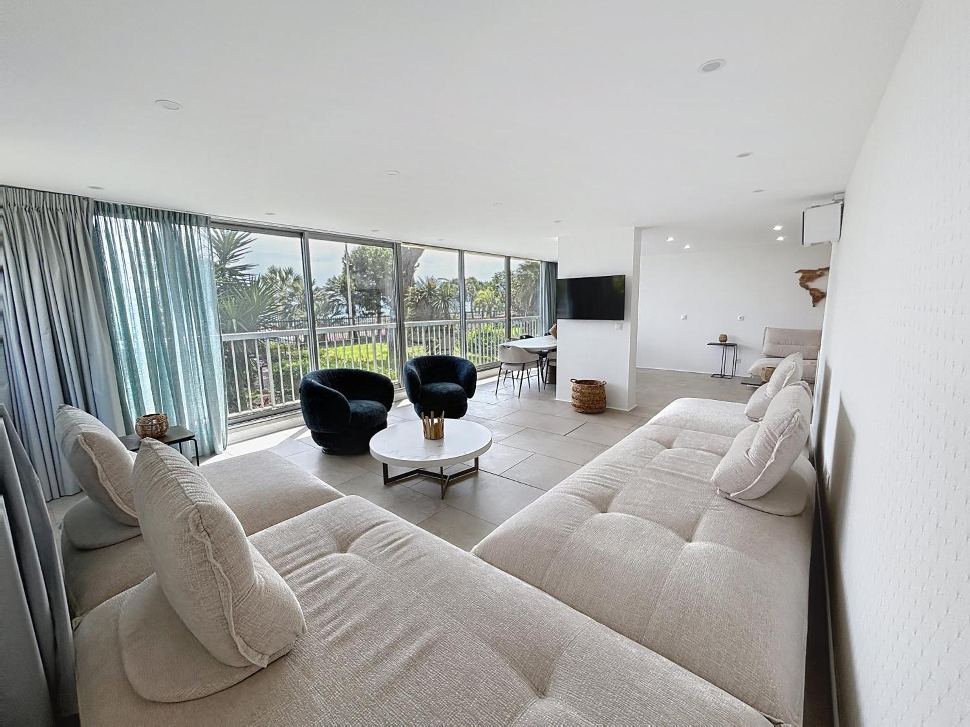 Bozca - Front De Apartment Cannes