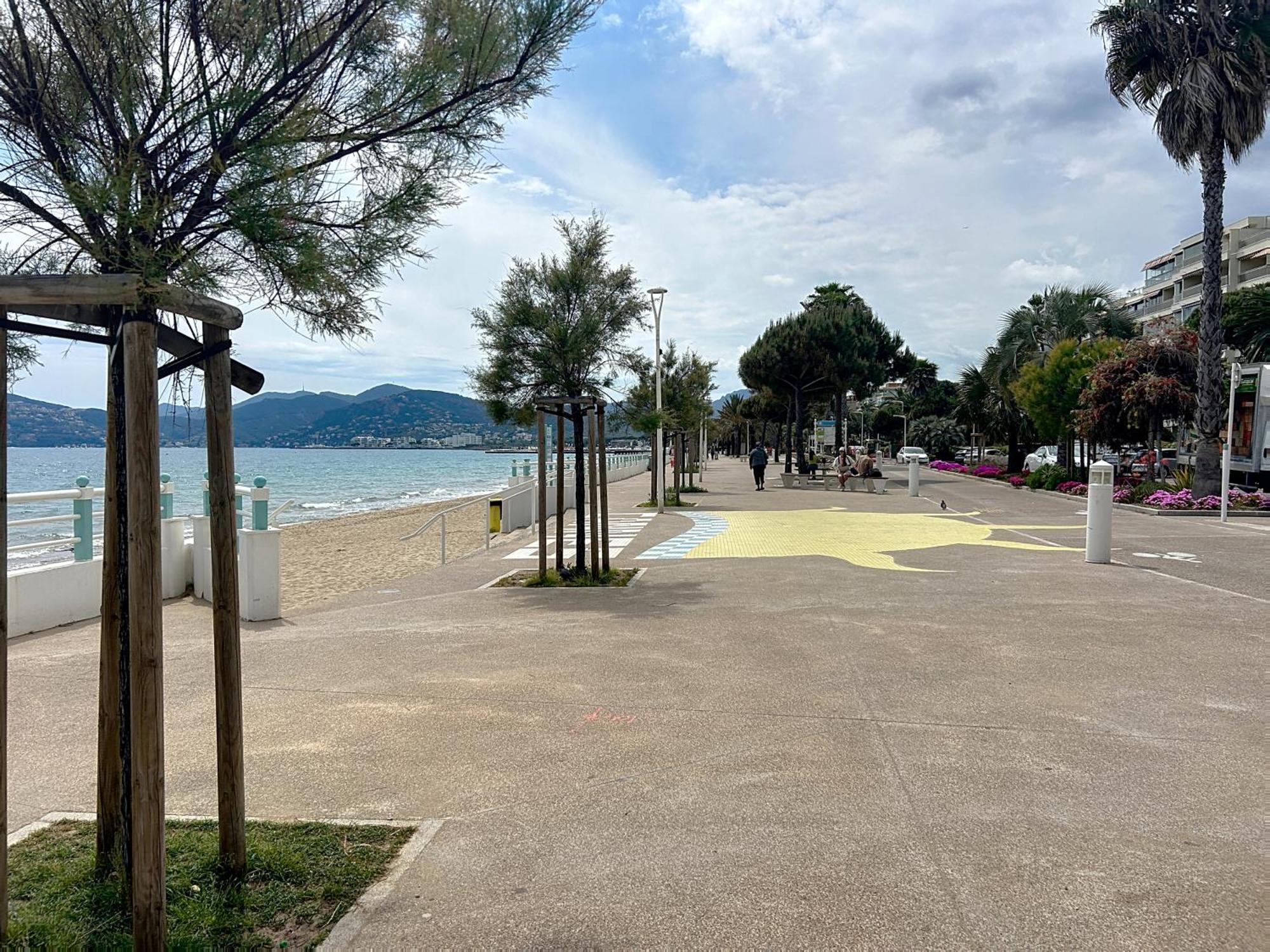 Bozca - Front De Appartement Cannes
